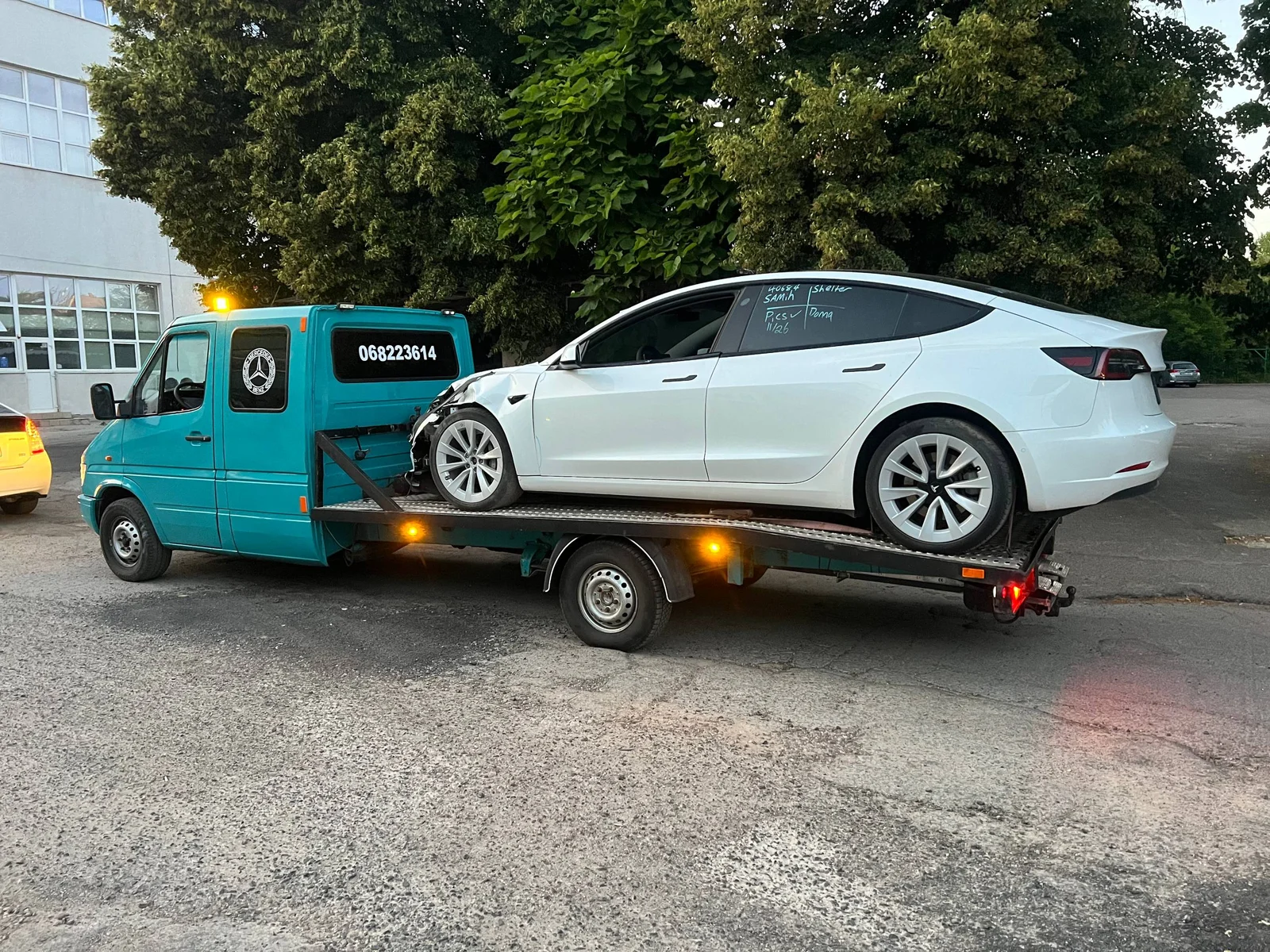 Evacuator non-stop - intervenție rapidă în caz de urgență