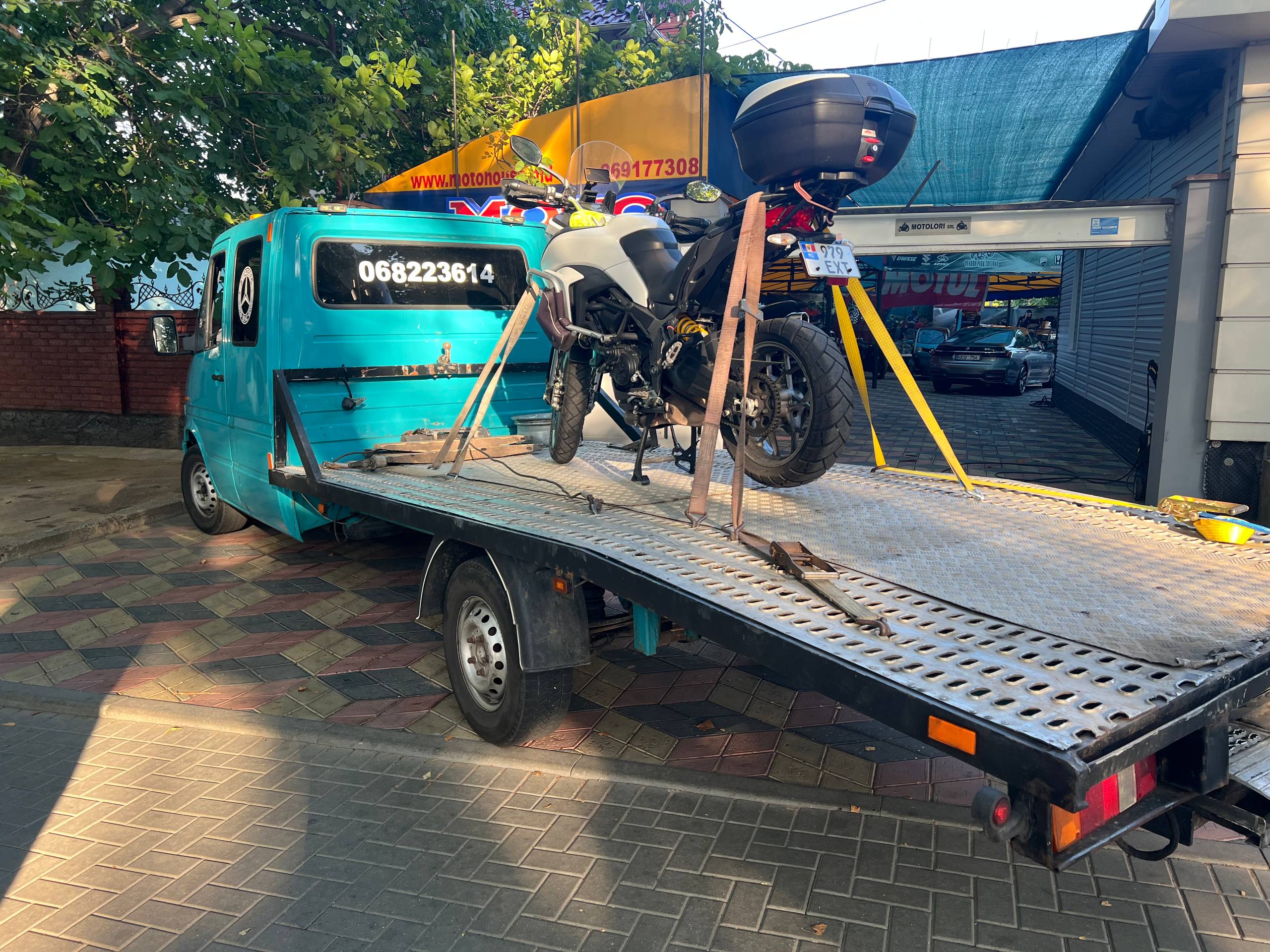 Tractare auto profesională - evacuator rapid în Chișinău și suburbii